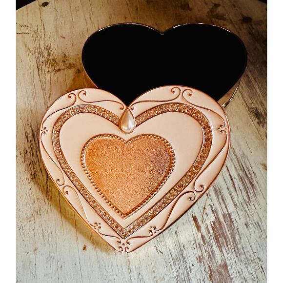 Heart Shaped Enamled Velvet lined Jewelry Box, New Old Stock Things Remembered - Picture 3 of 10